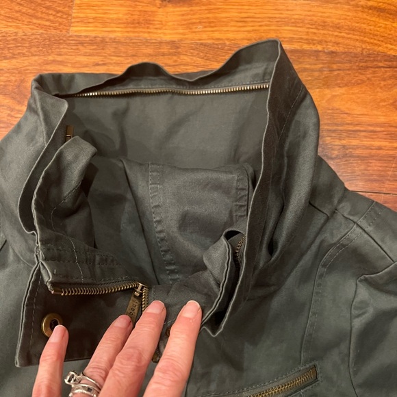 Theory army green cotton jacket with ribbed sweater bottom - Picture 6 of 7